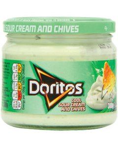 Doritos dipsaus sour cream & chives